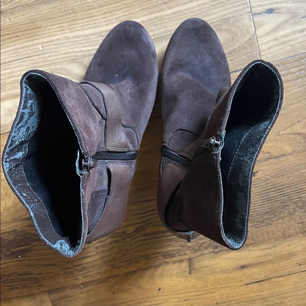 Nine West Dark Brown Suede Boots